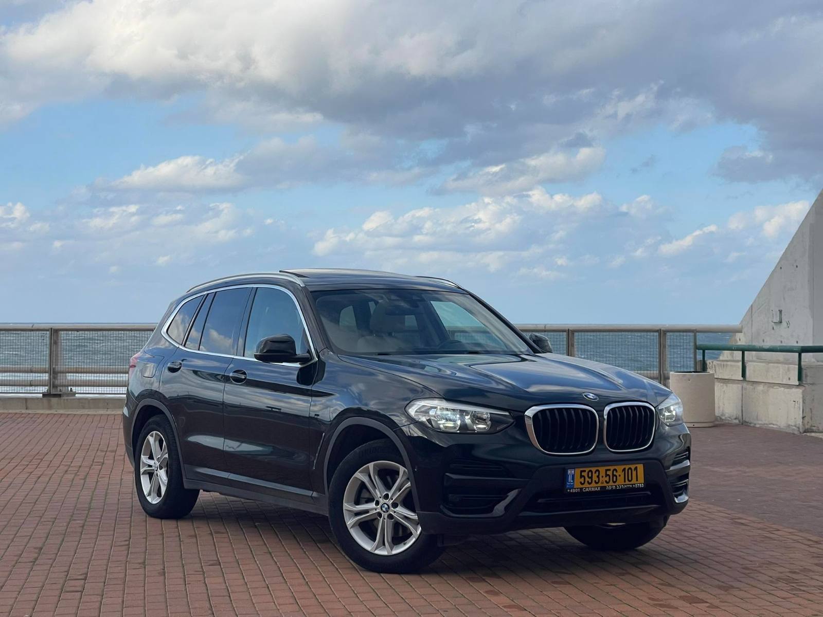 ב מ וו X3-XDrive