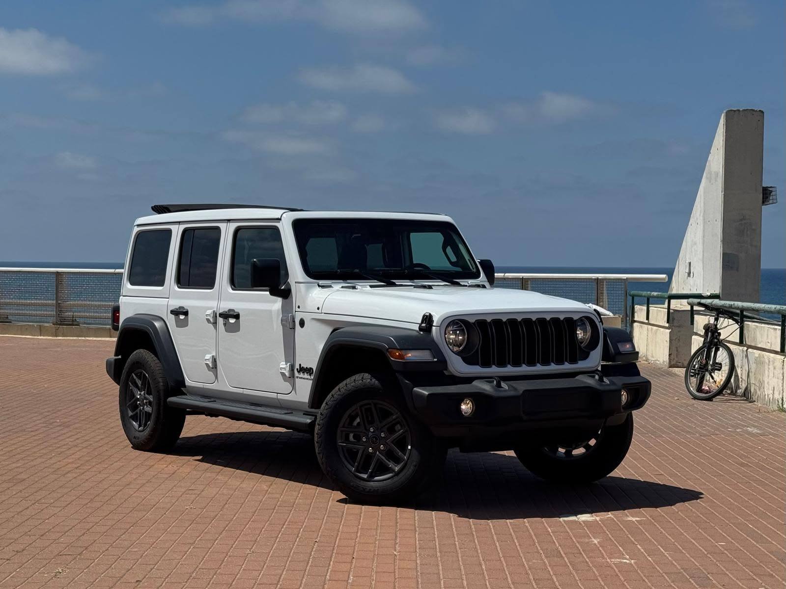 גי'פ / Jeep רנגלר ארוך