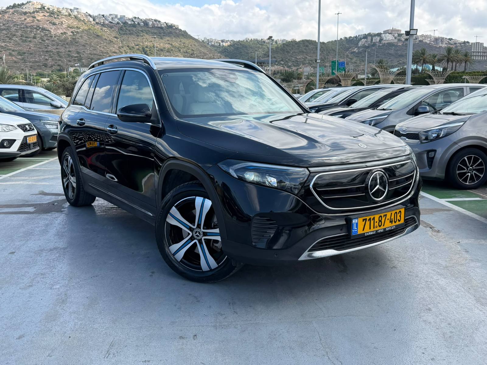 מרצדס EQB 300 4MATIC