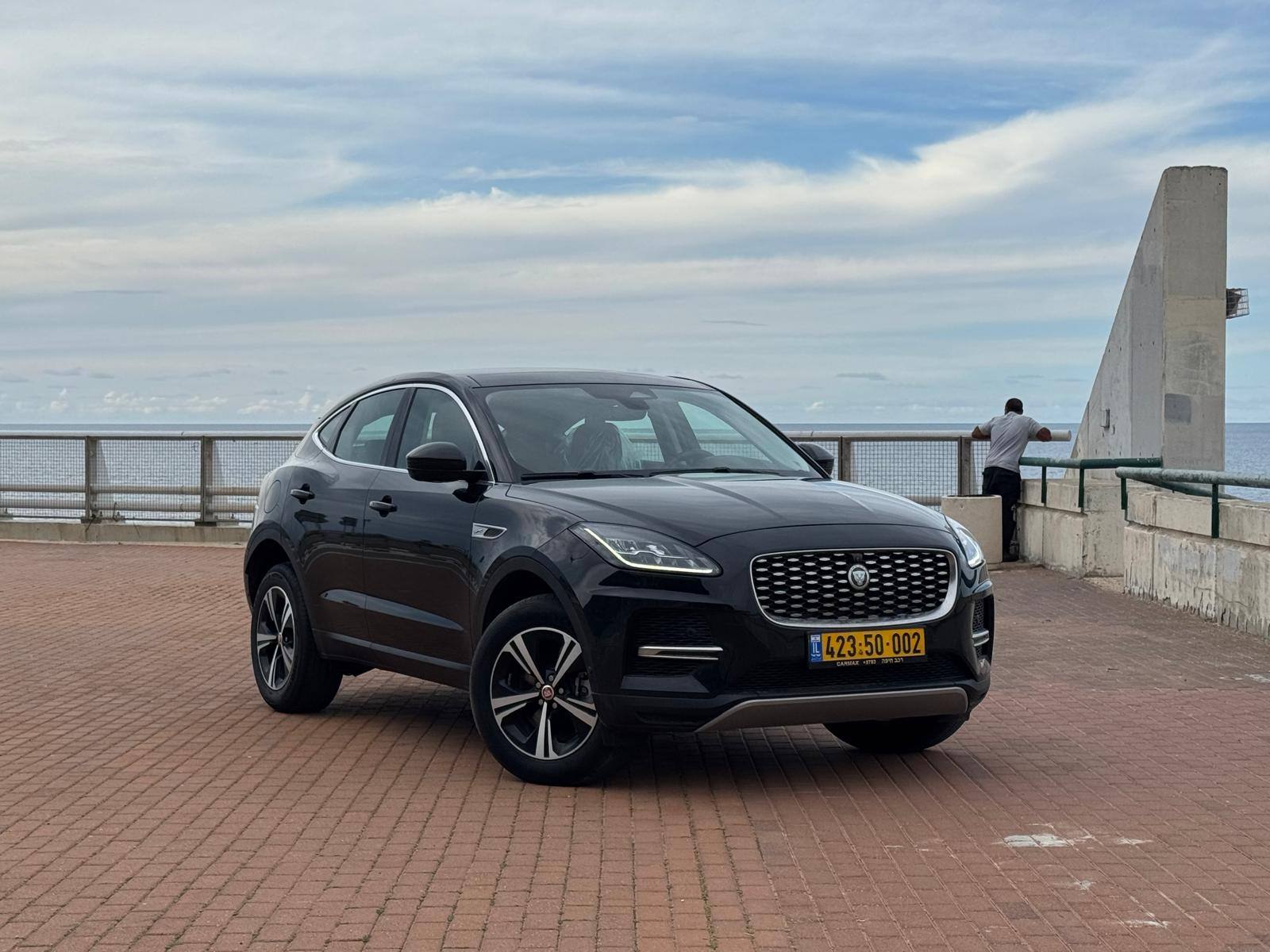 יגואר E-PACE