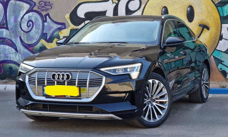 אאודי e-tron